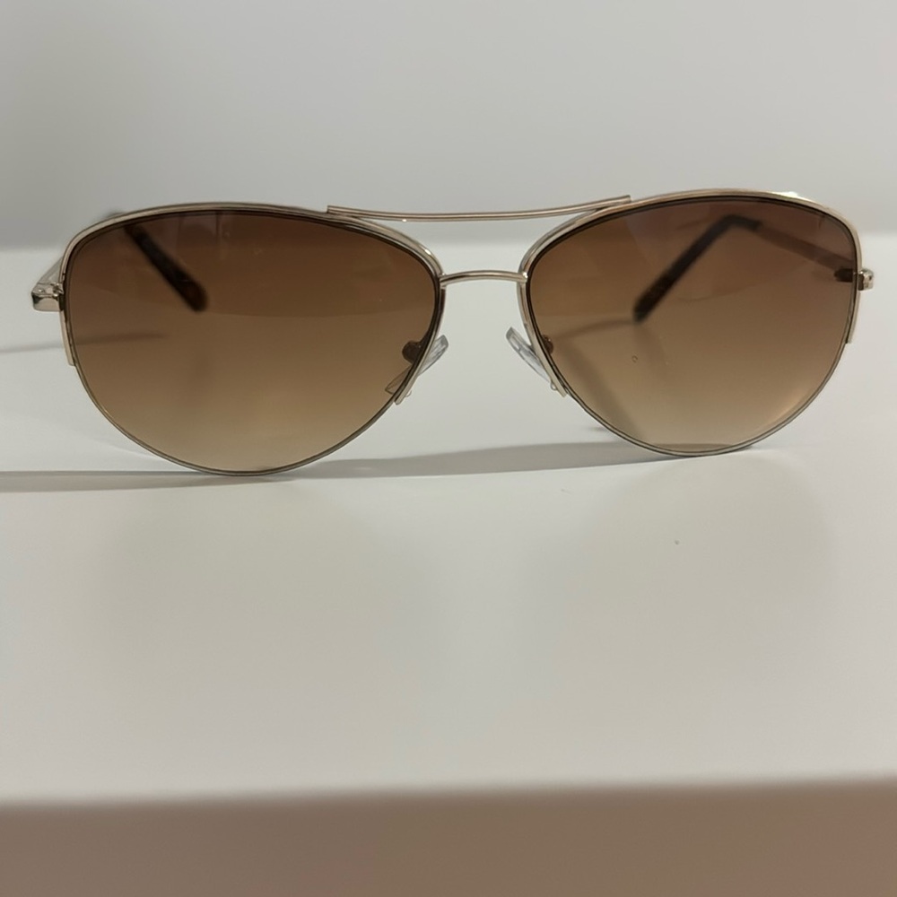 Fossil women sunglasses